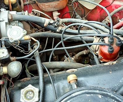 Красный ВАЗ 2105, объемом двигателя 1.5 л и пробегом 200 тыс. км за 900 $, фото 5 на Automoto.ua