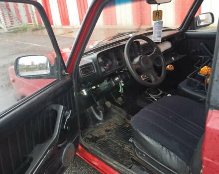Красный ВАЗ 2105, объемом двигателя 1.5 л и пробегом 146 тыс. км за 800 $, фото 7 на Automoto.ua