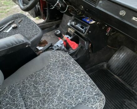 Красный ВАЗ 2105, объемом двигателя 1.5 л и пробегом 200 тыс. км за 475 $, фото 4 на Automoto.ua