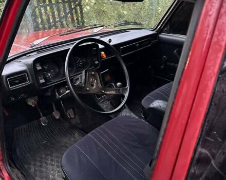 ВАЗ 2105 1992 в Бережанах на Automoto.ua Красный ВАЗ 2105, объемом двигателя 0 л и пробегом 99 тыс. км за 850 $, фото 1 на Automoto.ua