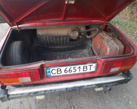 Красный ВАЗ 2105, объемом двигателя 1.2 л и пробегом 25 тыс. км за 323 $, фото 7 на Automoto.ua