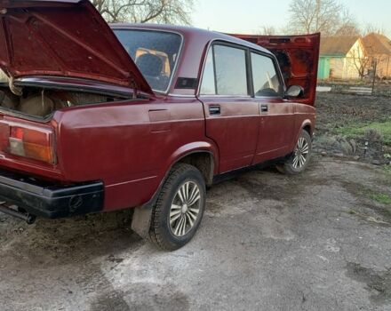 Красный ВАЗ 2105, объемом двигателя 1.5 л и пробегом 200 тыс. км за 475 $, фото 12 на Automoto.ua