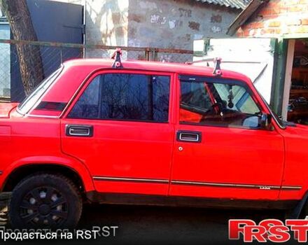 Красный ВАЗ 2105, объемом двигателя 1.5 л и пробегом 1 тыс. км за 1050 $, фото 6 на Automoto.ua