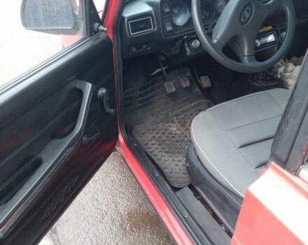 Червоний ВАЗ 2105, об'ємом двигуна 1.5 л та пробігом 75 тис. км за 1650 $, фото 9 на Automoto.ua