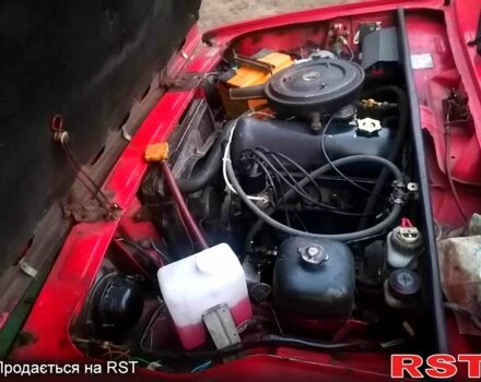 Красный ВАЗ 2105, объемом двигателя 1.5 л и пробегом 1 тыс. км за 1100 $, фото 5 на Automoto.ua