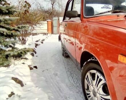 Красный ВАЗ 2105, объемом двигателя 1.5 л и пробегом 50 тыс. км за 1061 $, фото 2 на Automoto.ua