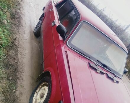 Красный ВАЗ 2105, объемом двигателя 1 л и пробегом 1 тыс. км за 237 $, фото 2 на Automoto.ua