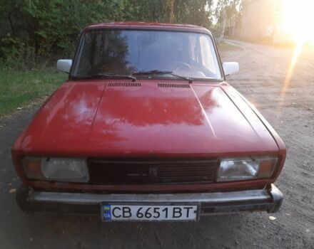 Красный ВАЗ 2105, объемом двигателя 1.2 л и пробегом 25 тыс. км за 323 $, фото 1 на Automoto.ua