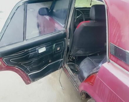 Красный ВАЗ 2105, объемом двигателя 1 л и пробегом 1 тыс. км за 237 $, фото 3 на Automoto.ua