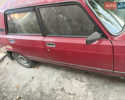 Красный ВАЗ 2105, объемом двигателя 1.5 л и пробегом 115 тыс. км за 600 $, фото 3 на Automoto.ua