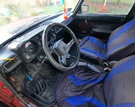 Красный ВАЗ 2105, объемом двигателя 0 л и пробегом 21 тыс. км за 800 $, фото 5 на Automoto.ua