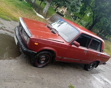 Красный ВАЗ 2105, объемом двигателя 3 л и пробегом 2 тыс. км за 388 $, фото 2 на Automoto.ua