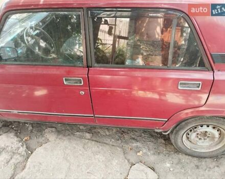 Красный ВАЗ 2105, объемом двигателя 1.5 л и пробегом 115 тыс. км за 600 $, фото 2 на Automoto.ua