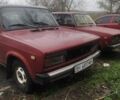 Красный ВАЗ 2105, объемом двигателя 1.5 л и пробегом 100 тыс. км за 887 $, фото 1 на Automoto.ua
