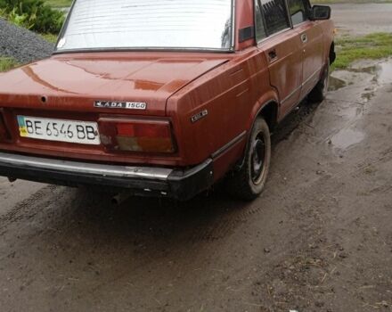 Красный ВАЗ 2105, объемом двигателя 3 л и пробегом 2 тыс. км за 388 $, фото 5 на Automoto.ua