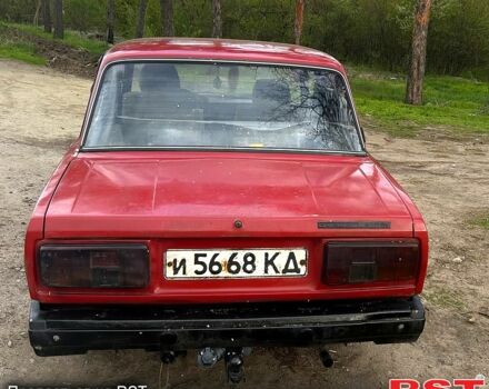 Красный ВАЗ 2105, объемом двигателя 1.5 л и пробегом 0 тыс. км за 260 $, фото 2 на Automoto.ua