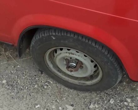 Красный ВАЗ 2105, объемом двигателя 0 л и пробегом 97 тыс. км за 1999 $, фото 2 на Automoto.ua