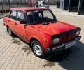 Красный ВАЗ 2105, объемом двигателя 1.5 л и пробегом 250 тыс. км за 1000 $, фото 1 на Automoto.ua