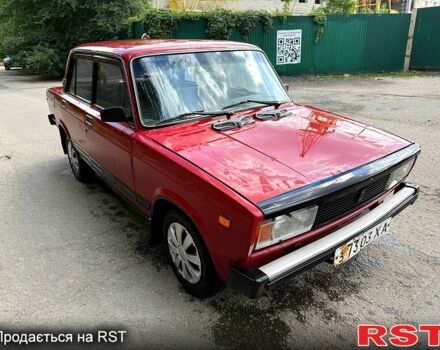 Красный ВАЗ 2105, объемом двигателя 1.5 л и пробегом 200 тыс. км за 570 $, фото 5 на Automoto.ua