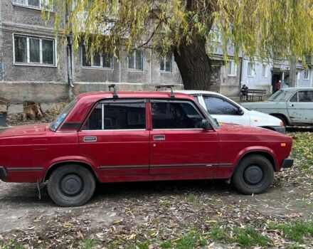 Красный ВАЗ 2105, объемом двигателя 1.5 л и пробегом 350 тыс. км за 1200 $, фото 3 на Automoto.ua