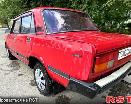 Красный ВАЗ 2105, объемом двигателя 1.5 л и пробегом 200 тыс. км за 570 $, фото 2 на Automoto.ua