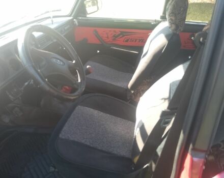 Красный ВАЗ 2105, объемом двигателя 1.3 л и пробегом 5 тыс. км за 900 $, фото 14 на Automoto.ua