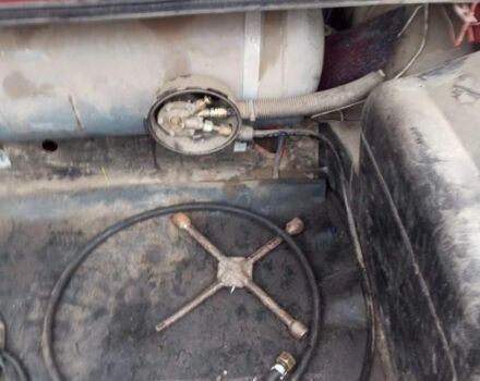 Красный ВАЗ 2105, объемом двигателя 0 л и пробегом 1 тыс. км за 360 $, фото 7 на Automoto.ua