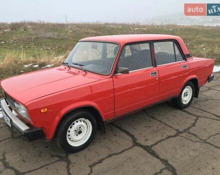 Красный ВАЗ 2105, объемом двигателя 1.5 л и пробегом 107 тыс. км за 1688 $, фото 3 на Automoto.ua