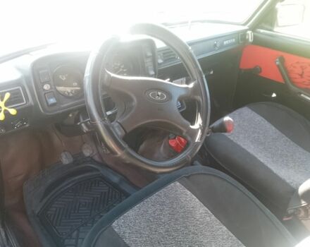 Красный ВАЗ 2105, объемом двигателя 1.3 л и пробегом 5 тыс. км за 900 $, фото 13 на Automoto.ua