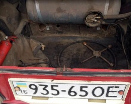 Красный ВАЗ 2105, объемом двигателя 0 л и пробегом 1 тыс. км за 360 $, фото 9 на Automoto.ua