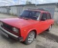 Красный ВАЗ 2105, объемом двигателя 1.5 л и пробегом 230 тыс. км за 899 $, фото 1 на Automoto.ua