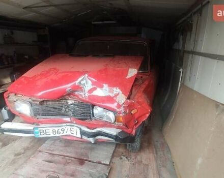 Красный ВАЗ 2105, объемом двигателя 1.5 л и пробегом 87 тыс. км за 600 $, фото 1 на Automoto.ua