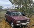 Красный ВАЗ 2105, объемом двигателя 1.5 л и пробегом 60 тыс. км за 1000 $, фото 1 на Automoto.ua