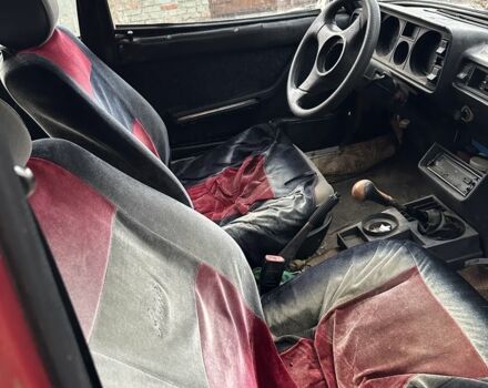 ВАЗ 2105 1997 в Коростене на Automoto.ua Красный ВАЗ 2105, объемом двигателя 1.6 л и пробегом 40 тыс. км за 334 $, фото 4 на Automoto.ua