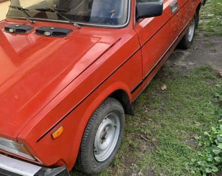 Красный ВАЗ 2105, объемом двигателя 5 л и пробегом 200 тыс. км за 550 $, фото 3 на Automoto.ua