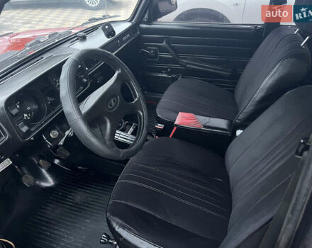 Красный ВАЗ 2105, объемом двигателя 1.5 л и пробегом 97 тыс. км за 1550 $, фото 6 на Automoto.ua