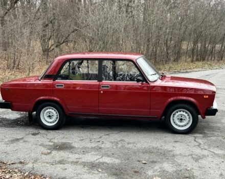 Красный ВАЗ 2105, объемом двигателя 1.5 л и пробегом 37 тыс. км за 2750 $, фото 3 на Automoto.ua