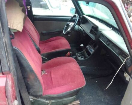 Красный ВАЗ 2105, объемом двигателя 1 л и пробегом 1 тыс. км за 203 $, фото 3 на Automoto.ua