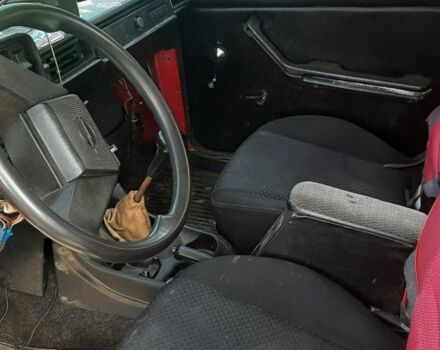 Красный ВАЗ 2105, объемом двигателя 0 л и пробегом 28 тыс. км за 725 $, фото 3 на Automoto.ua