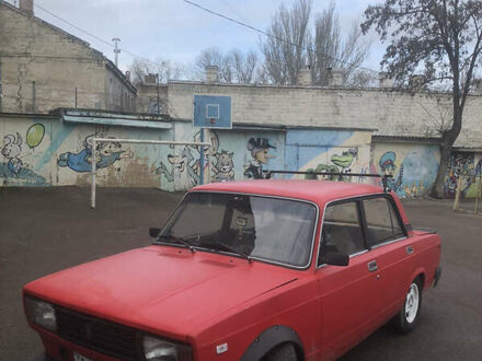 Красный ВАЗ 2105, объемом двигателя 1.7 л и пробегом 110 тыс. км за 900 $, фото 1 на Automoto.ua