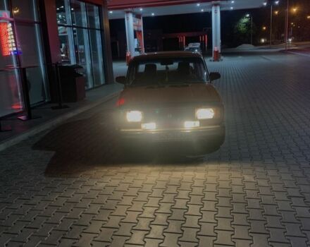 Красный ВАЗ 2105, объемом двигателя 1.3 л и пробегом 16 тыс. км за 787 $, фото 1 на Automoto.ua