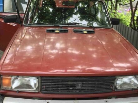 Красный ВАЗ 2105, объемом двигателя 1.3 л и пробегом 100 тыс. км за 787 $, фото 1 на Automoto.ua