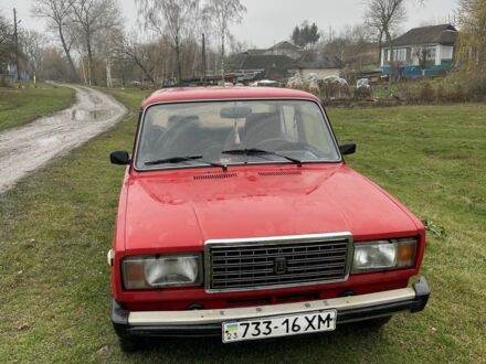 Красный ВАЗ 2105, объемом двигателя 1.3 л и пробегом 1000 тыс. км за 500 $, фото 1 на Automoto.ua
