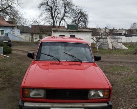 Красный ВАЗ 2105, объемом двигателя 2 л и пробегом 120 тыс. км за 285 $, фото 1 на Automoto.ua