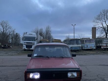 Красный ВАЗ 2105, объемом двигателя 1.3 л и пробегом 55 тыс. км за 523 $, фото 1 на Automoto.ua