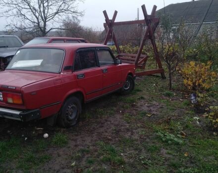 Красный ВАЗ 2105, объемом двигателя 0 л и пробегом 50 тыс. км за 709 $, фото 1 на Automoto.ua