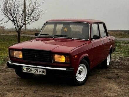 Красный ВАЗ 2105, объемом двигателя 1.3 л и пробегом 450 тыс. км за 643 $, фото 1 на Automoto.ua