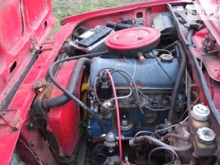 Красный ВАЗ 2105, объемом двигателя 1.6 л и пробегом 450 тыс. км за 303 $, фото 1 на Automoto.ua