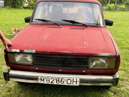 ВАЗ 2105 1982 в Львове на Automoto.ua Красный ВАЗ 2105, объемом двигателя 0 л и пробегом 1000 тыс. км за 337 $, фото 1 на Automoto.ua