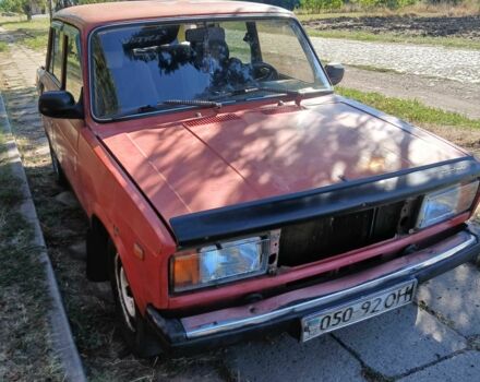 Червоний ВАЗ 2105, об'ємом двигуна 1.3 л та пробігом 1000 тис. км за 300 $, фото 1 на Automoto.ua